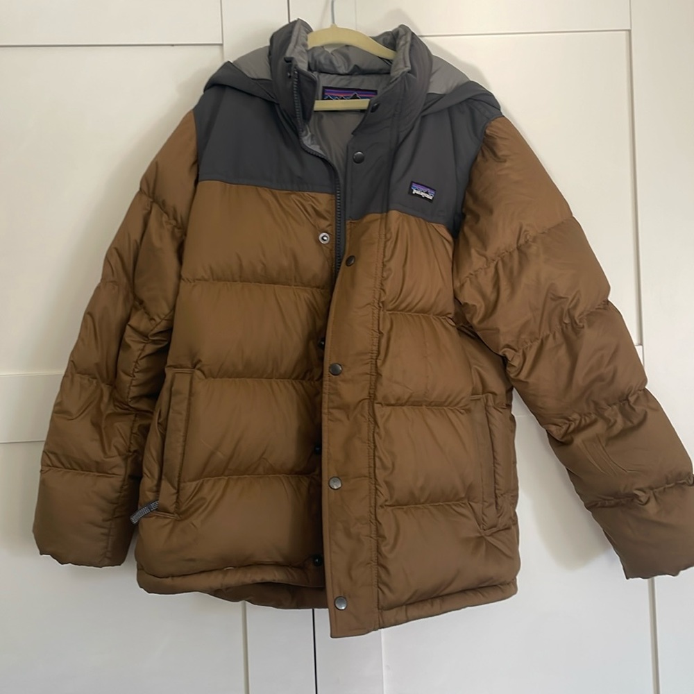 Patagonia down puffer jacket, brown and gray, kids size L or women’s size S